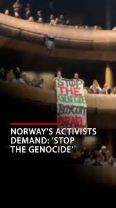 Gaza activists disrupt opera in Oslo