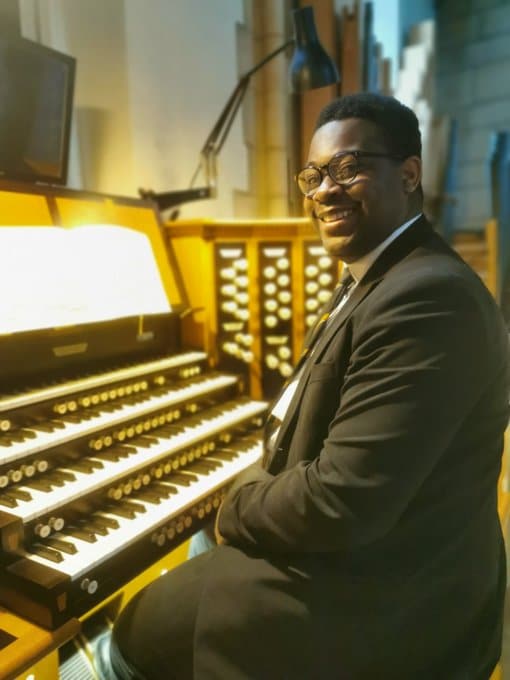 Leeds has new organist