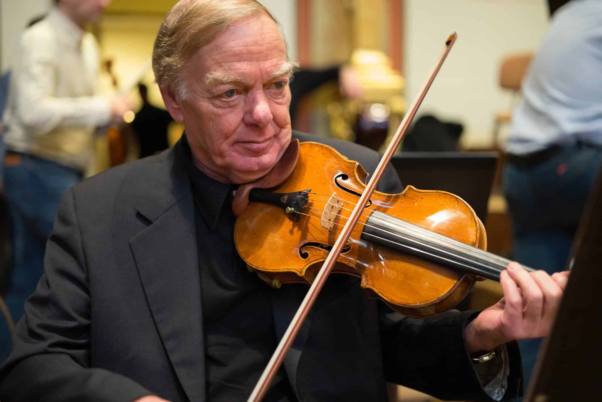 Vienna Philharmonic mourns a concertmaster