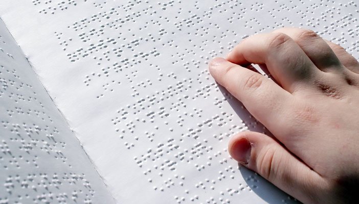 You can now watch opera with Braille surtitles