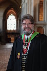 Winchester Cathedral: Bishop jumps in after BBC boss quits
