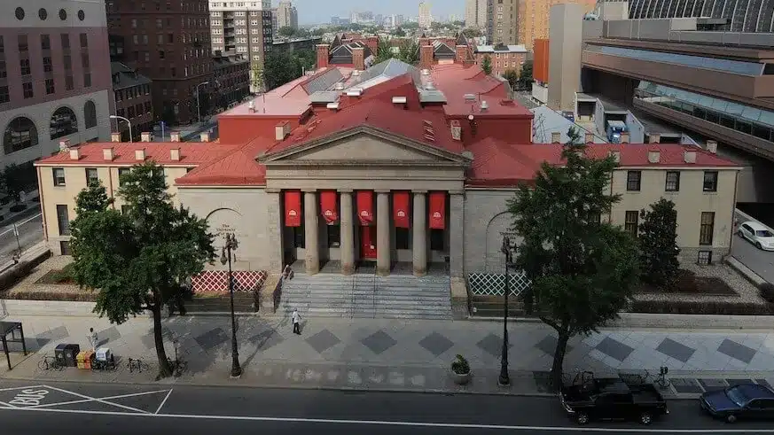 Philadelphia shuts down University of Arts