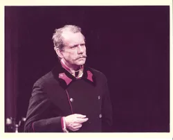 Vienna mourns popular bass-baritone, 94