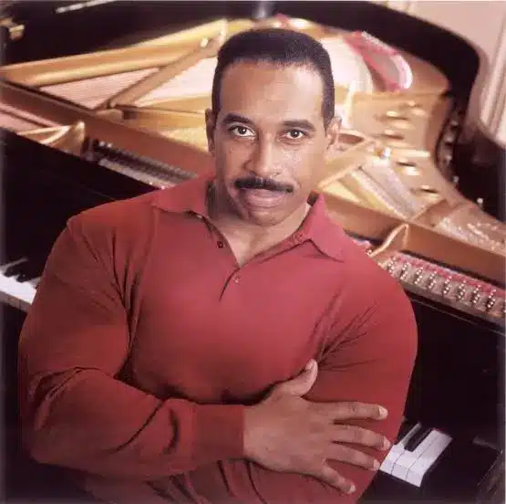 An American pianist dies at 76