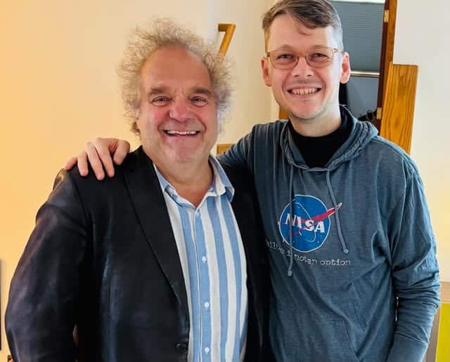 Takacs Quartet loses its cellist