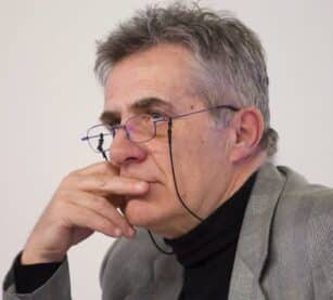 Italian opera mourns leading critic