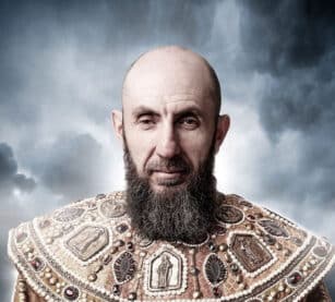 Mikhailovsky breaks with banana king