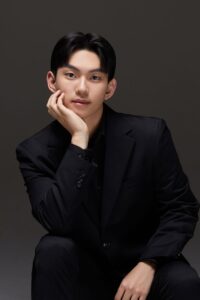 18歳の韓国人ピアニスト、プラハの春国際音楽コンクールで優勝
