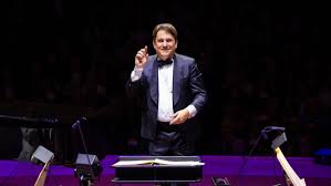 Boston Pops music director quits Tanglewood