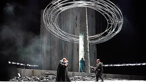 Tristan in Vienna is always a shipwreck