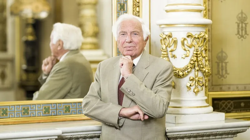 Vienna debates opera shutdowns